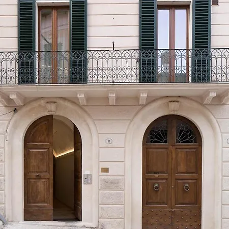 Bed & Breakfast Costa Masciarelli - Affrescate A Due Passi Dal Duomo L'Aquila