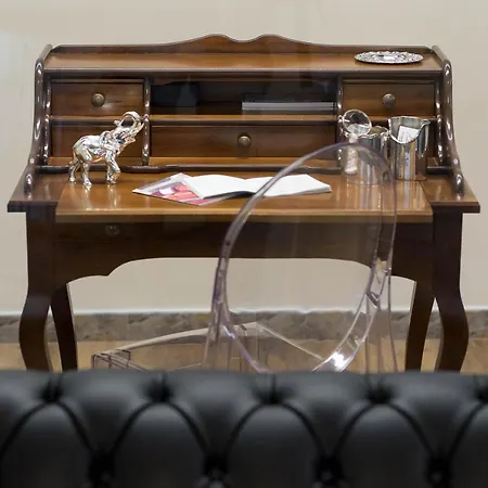 Costa Masciarelli - Affrescate A Due Passi Dal Duomo