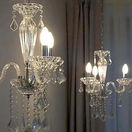 Costa Masciarelli - Affrescate A Due Passi Dal Duomo Bed and Breakfast
