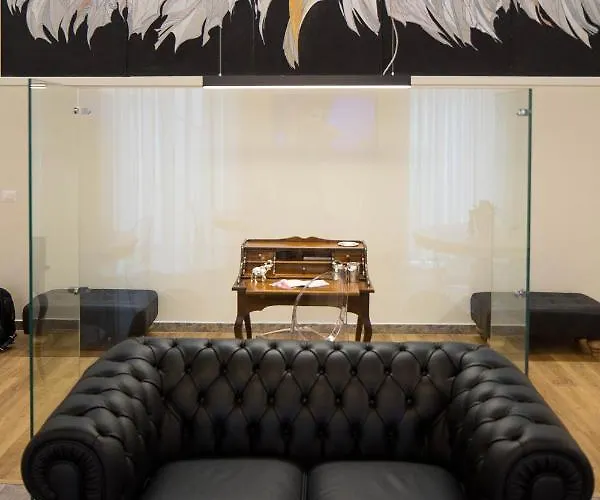 Costa Masciarelli - Affrescate A Due Passi Dal Duomo LʼAquila