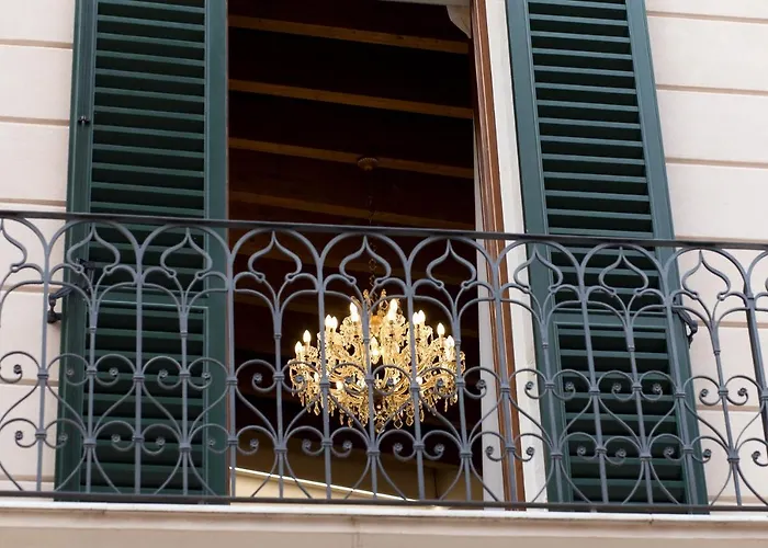 Costa Masciarelli - Affrescate A Due Passi Dal Duomo Bed & Breakfast