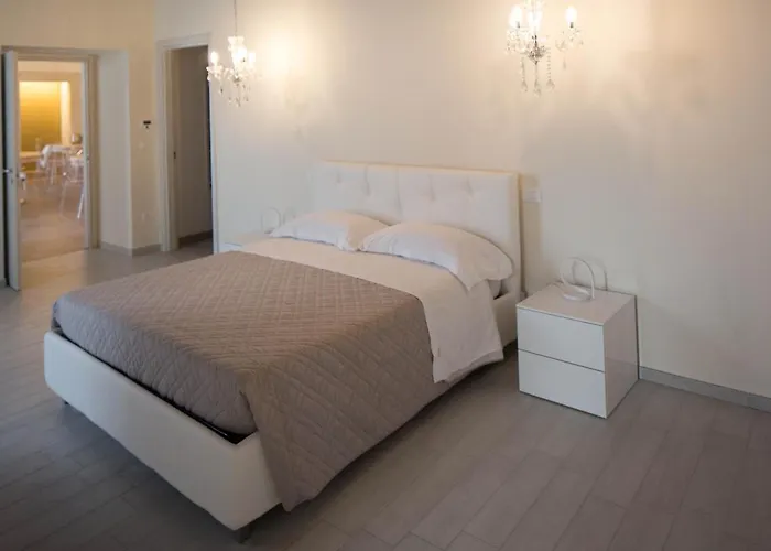 Costa Masciarelli - Affrescate A Due Passi Dal Duomo Bed & Breakfast