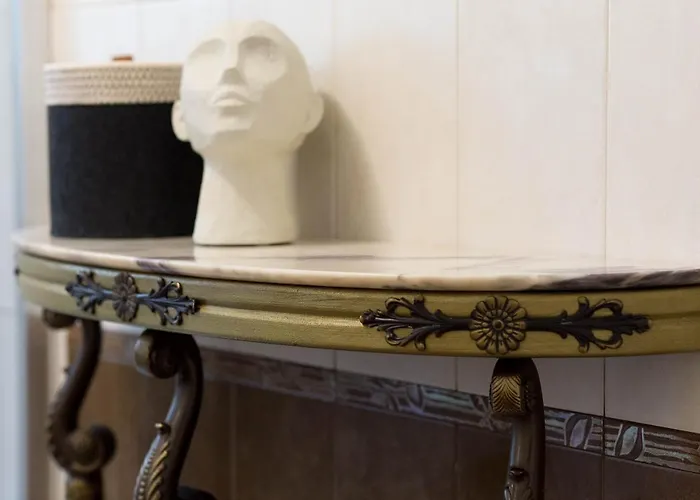 Costa Masciarelli - Affrescate A Due Passi Dal Duomo LʼAquila